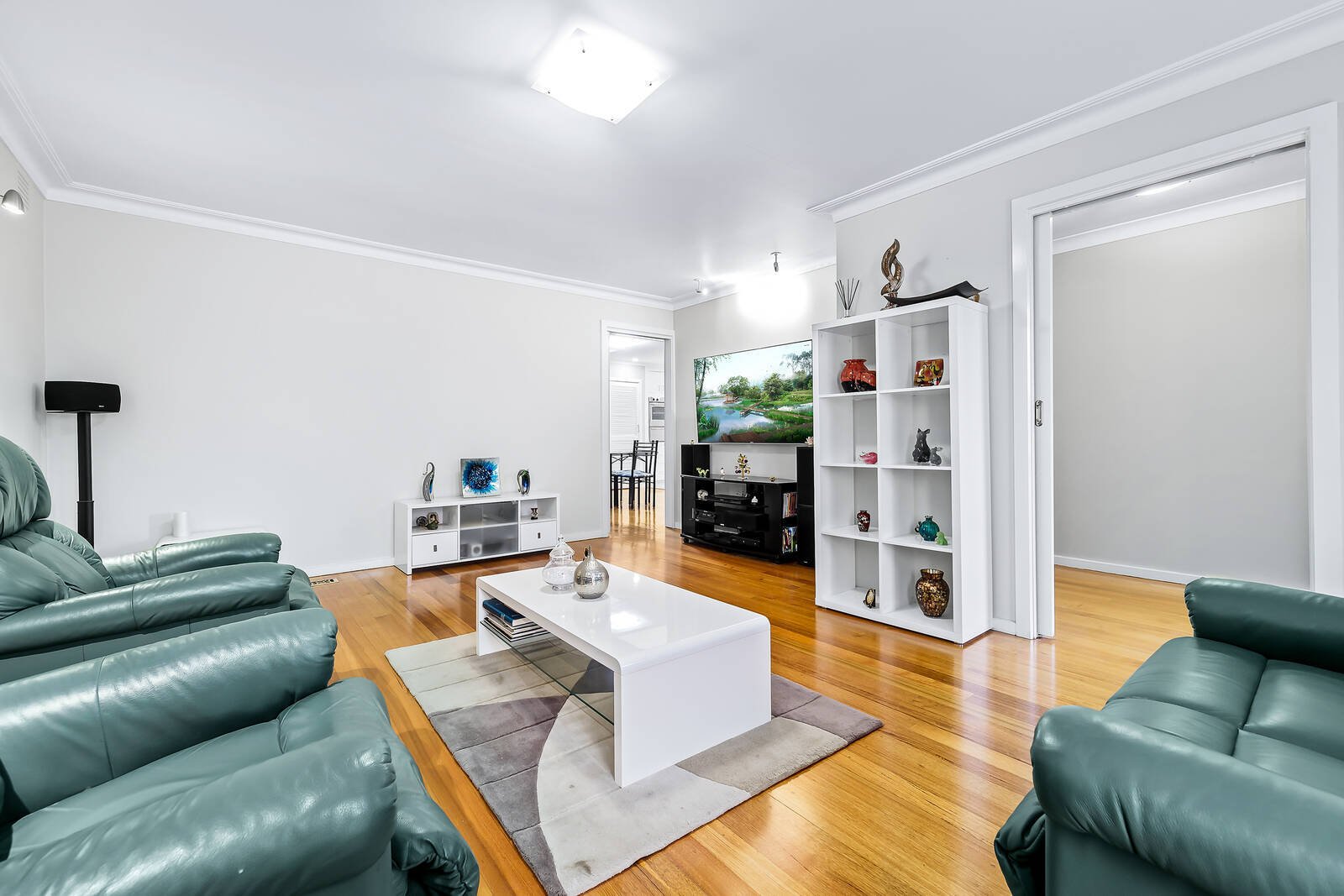 Gallery: 44 Narellan Drive