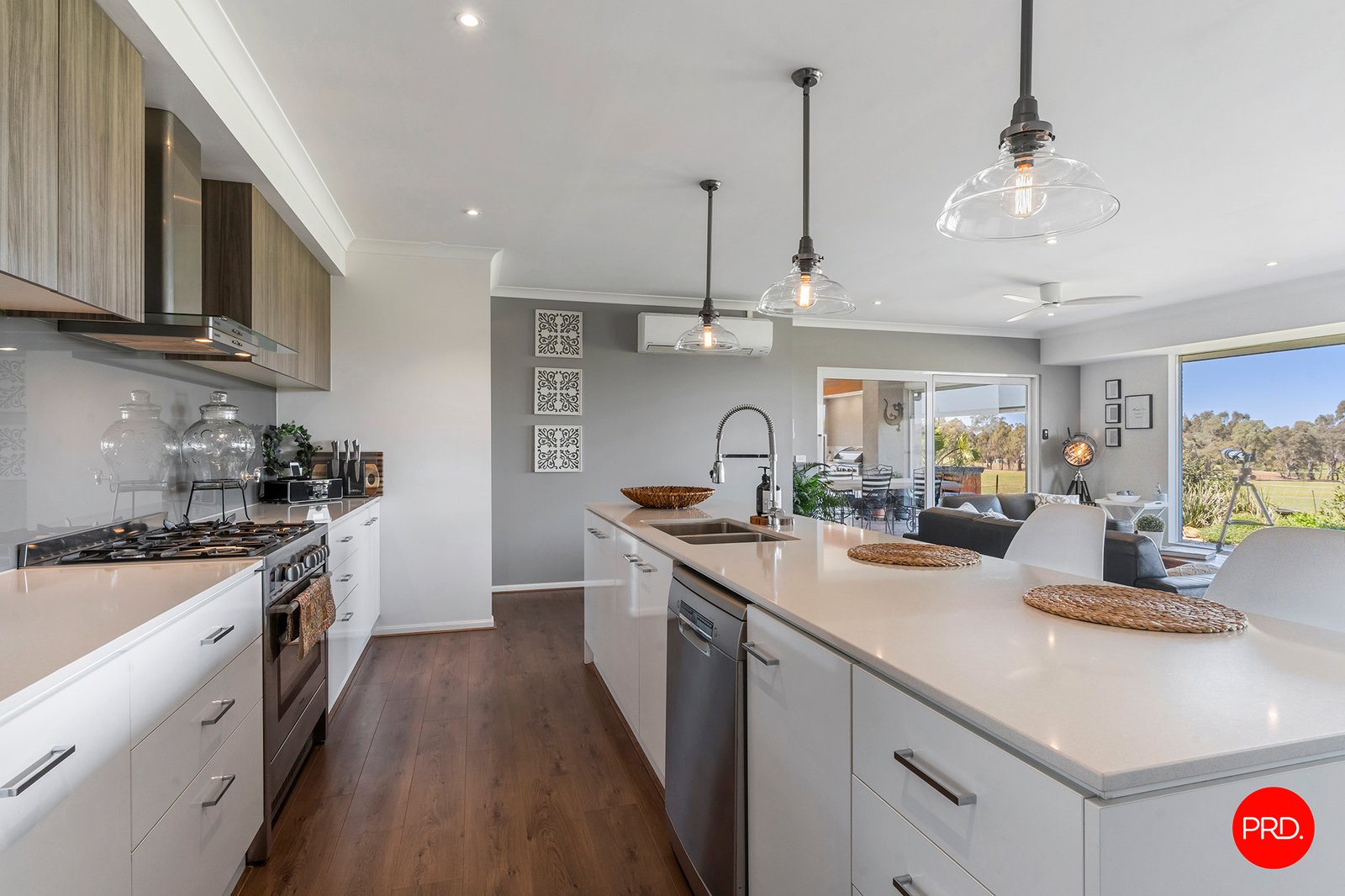 44 Neivandts Road SHELBOURNE 12