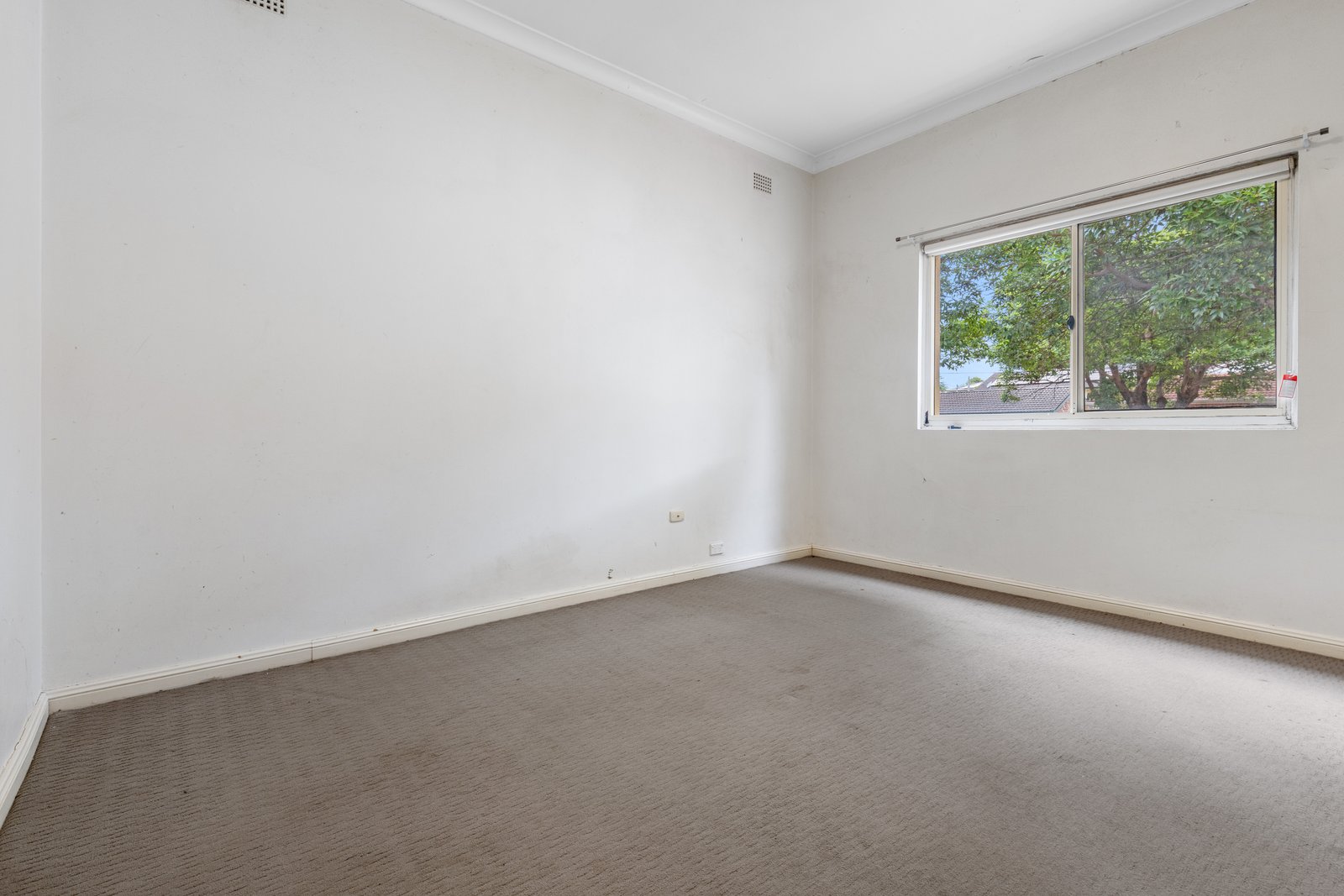 44 Newman Street MORTDALE 9