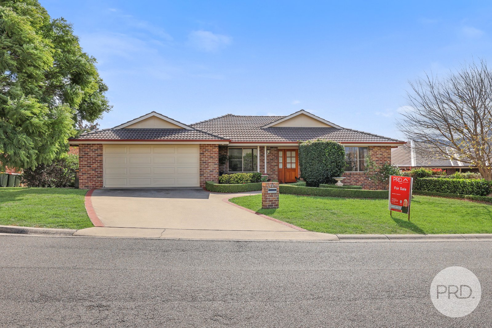 44 Peregrine Avenue TAMWORTH 1