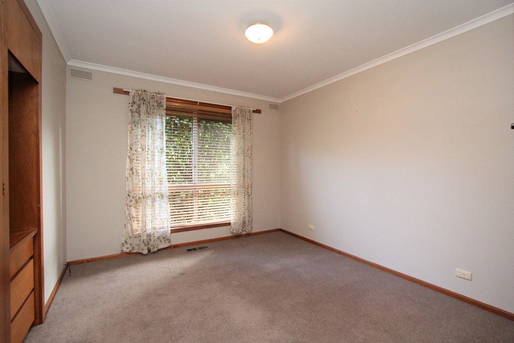 4/4 Pleasant Street South NEWINGTON 5