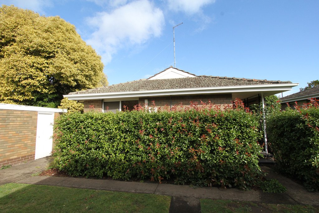 4/4 Pleasant Street South NEWINGTON 8