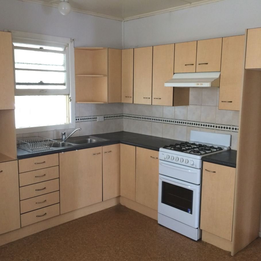 44 Raceview Avenue HENDRA 4