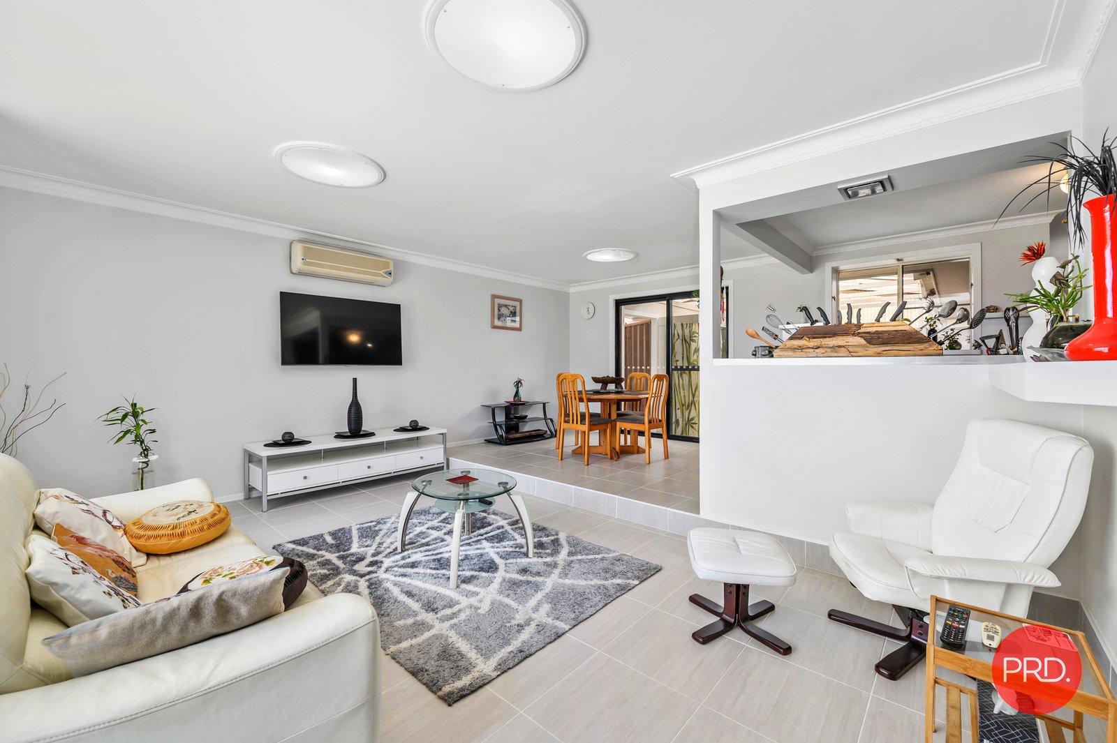 44 Robert Garrett Street COFFS HARBOUR 2