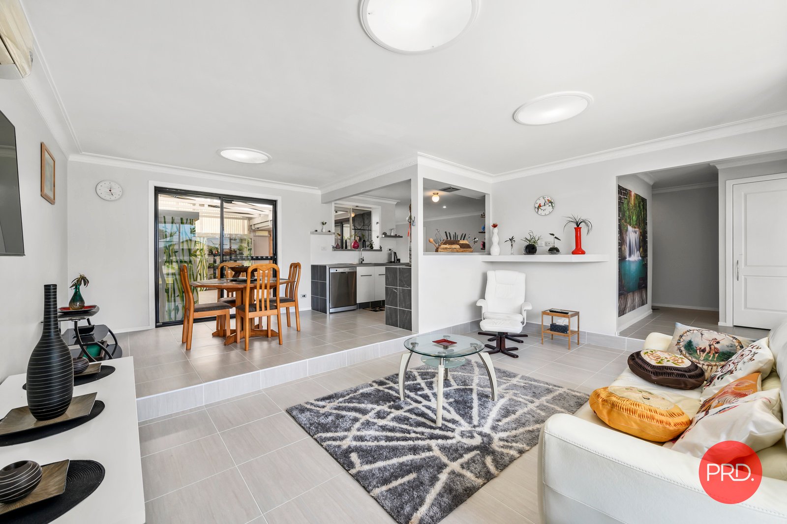 44 Robert Garrett Street COFFS HARBOUR 3