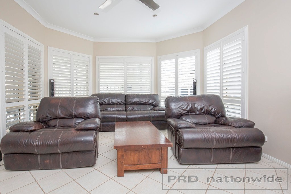 44 Rosebank Dr  WALLALONG 3