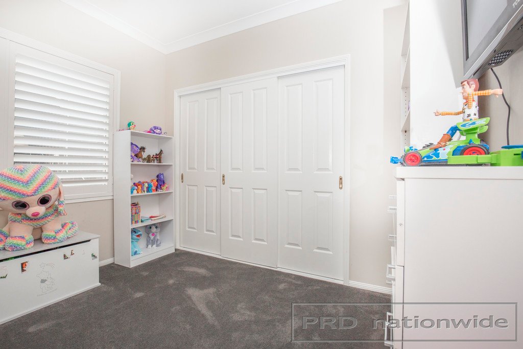 44 Rosebank Dr  WALLALONG 15