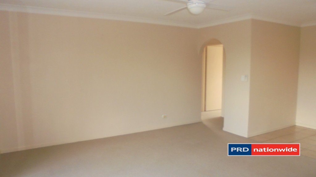 4/4 Rosemount Terrace WINDSOR 3
