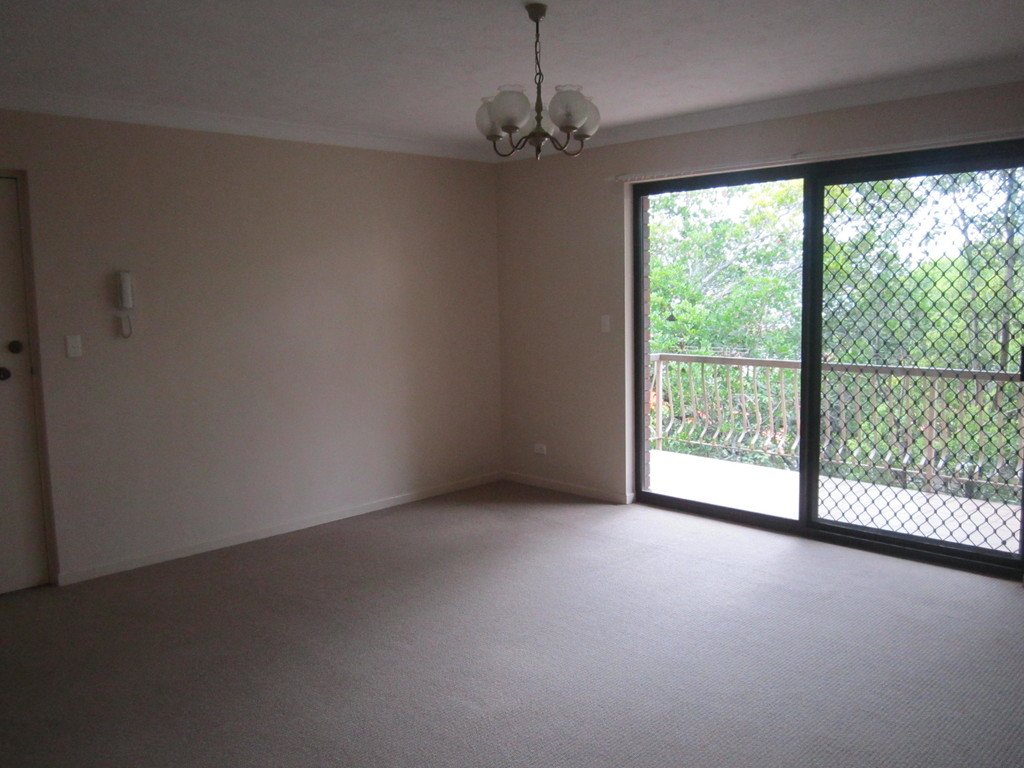 4/4 Rosemount Terrace WINDSOR 3
