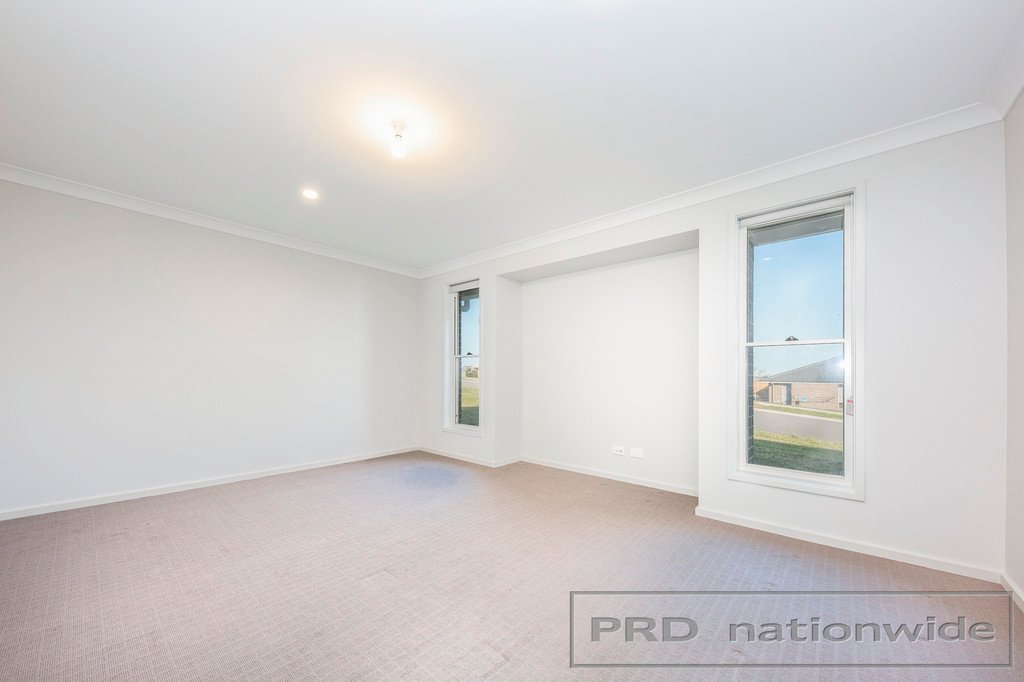 44 Sandpiper Circuit ABERGLASSLYN 10