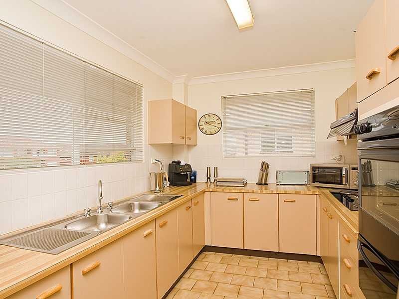 44 Solander Street MONTEREY 8