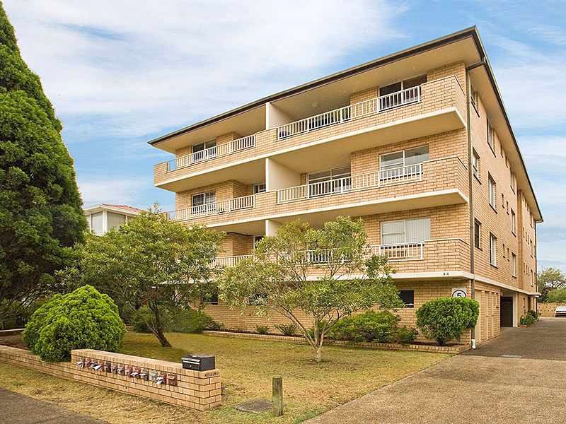 44 Solander Street MONTEREY 1