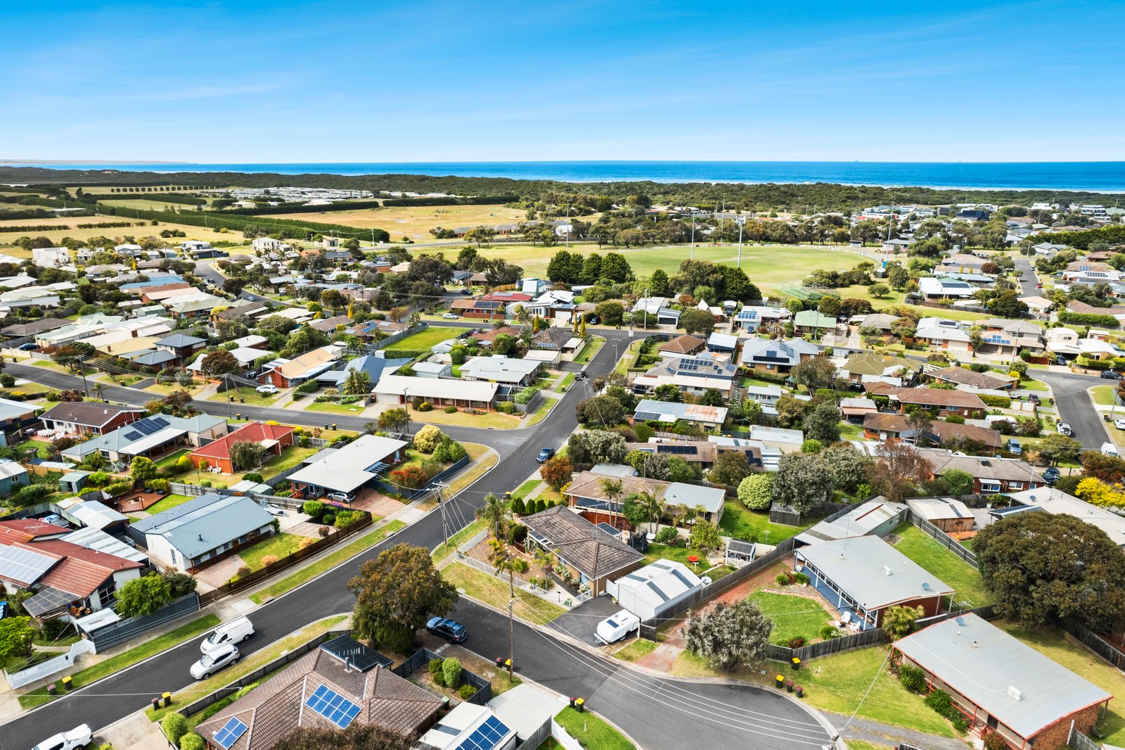 Real Estate and Property in 44 Somerdale Avenue, Ocean Grove, VIC