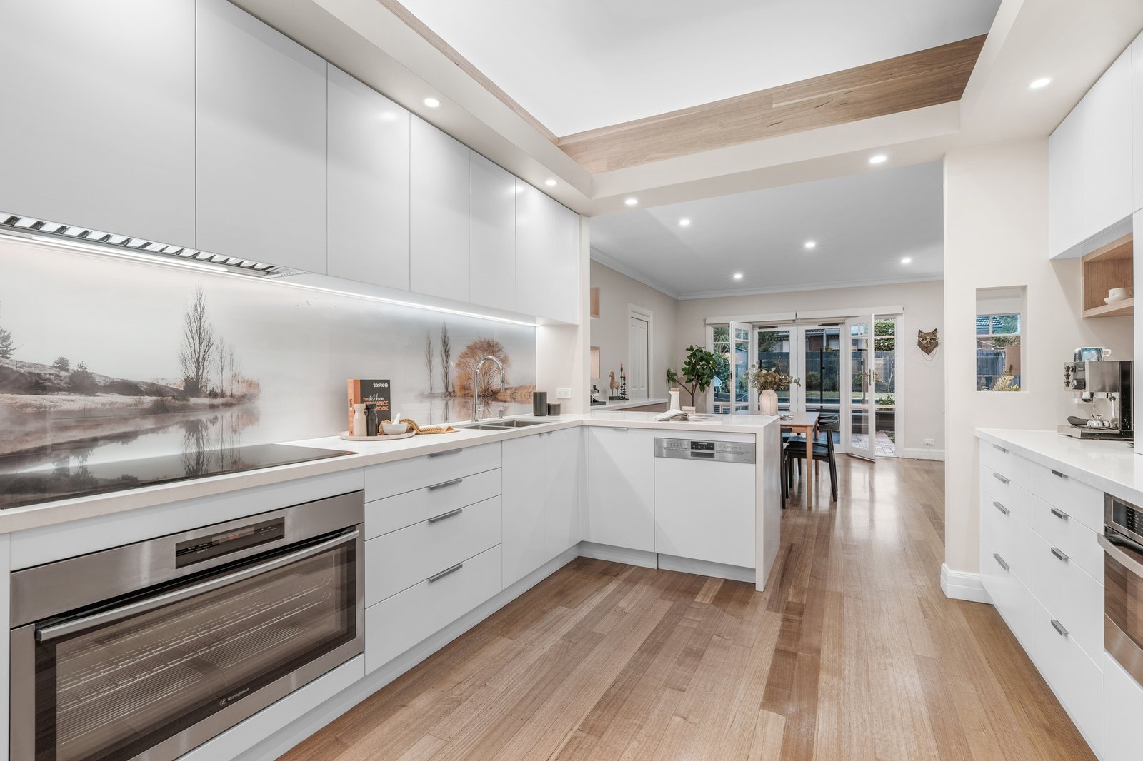 Gallery: 44 Stewart Street