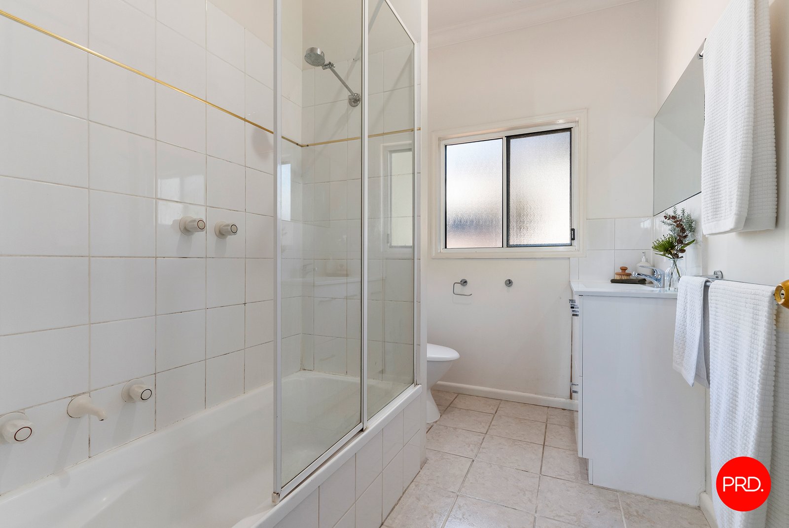 44 Strickland Road EAST BENDIGO 8