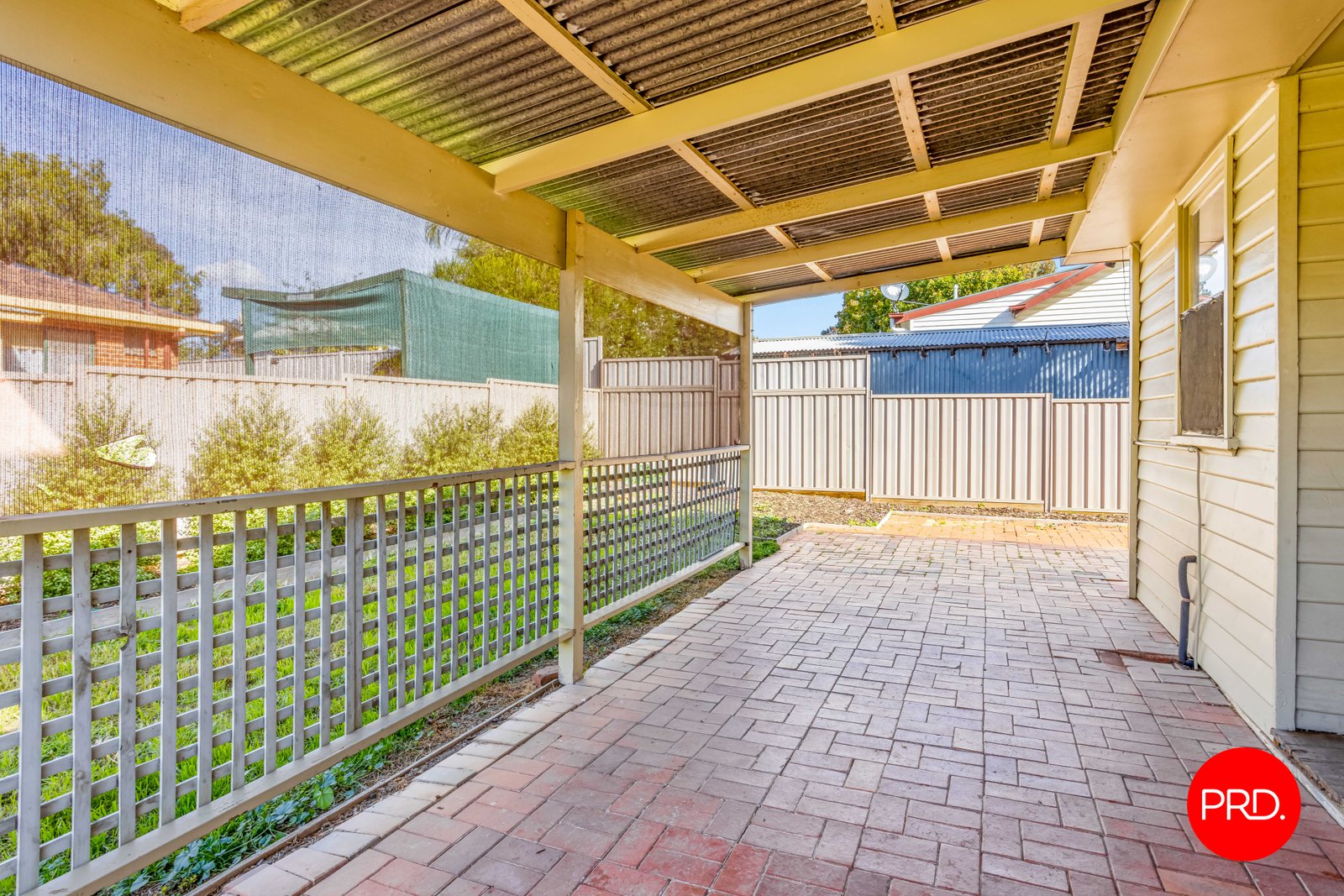 44 Strickland Road EAST BENDIGO 9