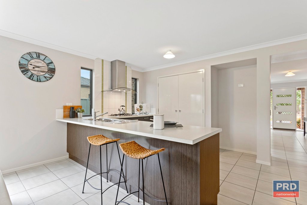 44 The Boulevard WHITE HILLS 5
