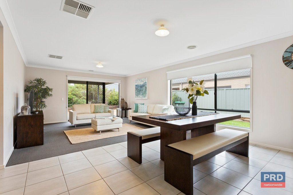 44 The Boulevard WHITE HILLS 6