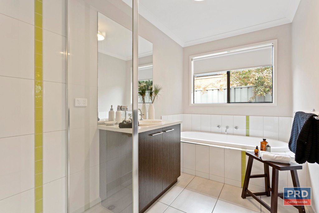 44 The Boulevard WHITE HILLS 13