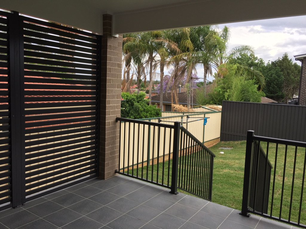 44 The Lakes Drive GLENMORE PARK 14