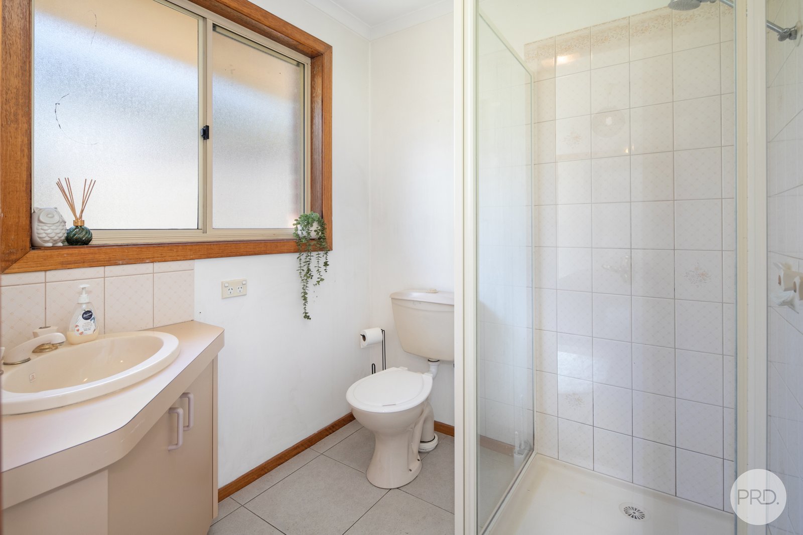 44 Thomas Road HADDON 10