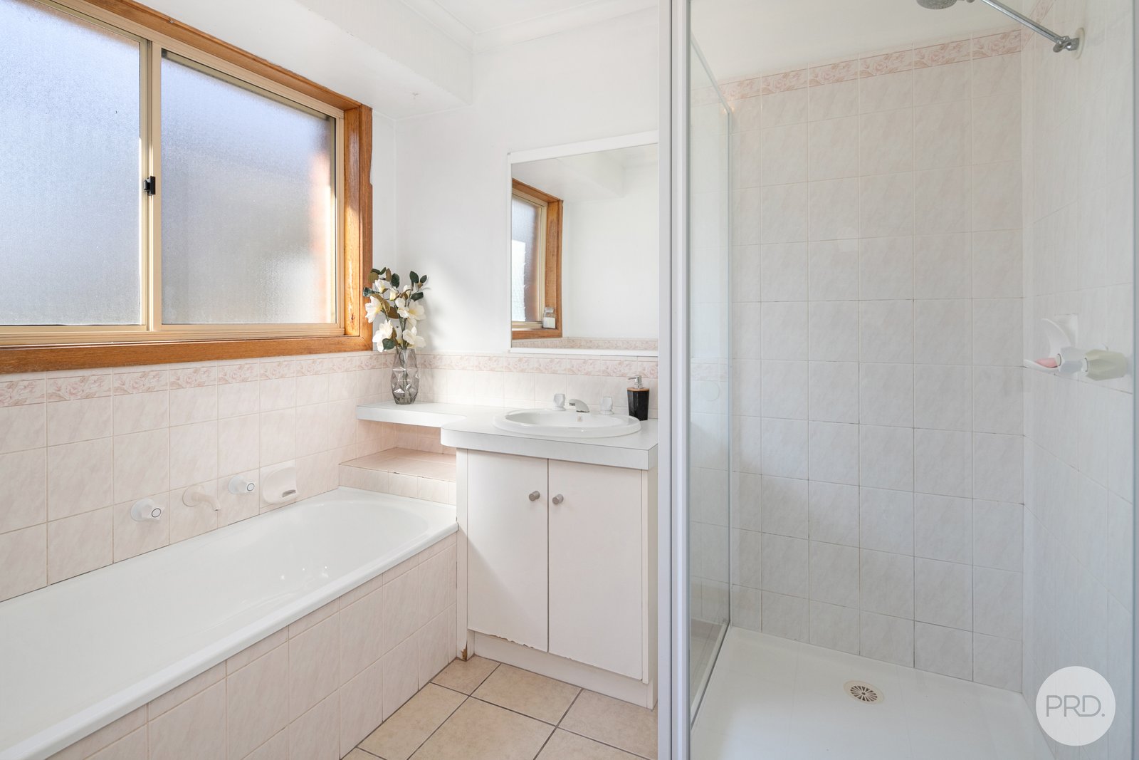 44 Thomas Road HADDON 12