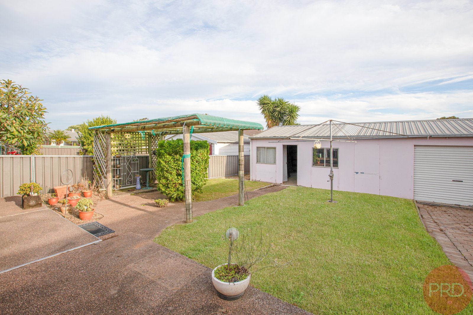 44 Thomas Street TELARAH 3