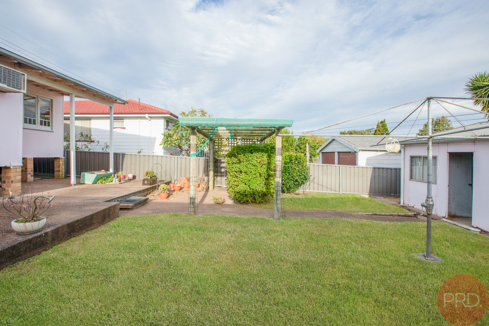 44 Thomas Street TELARAH 5