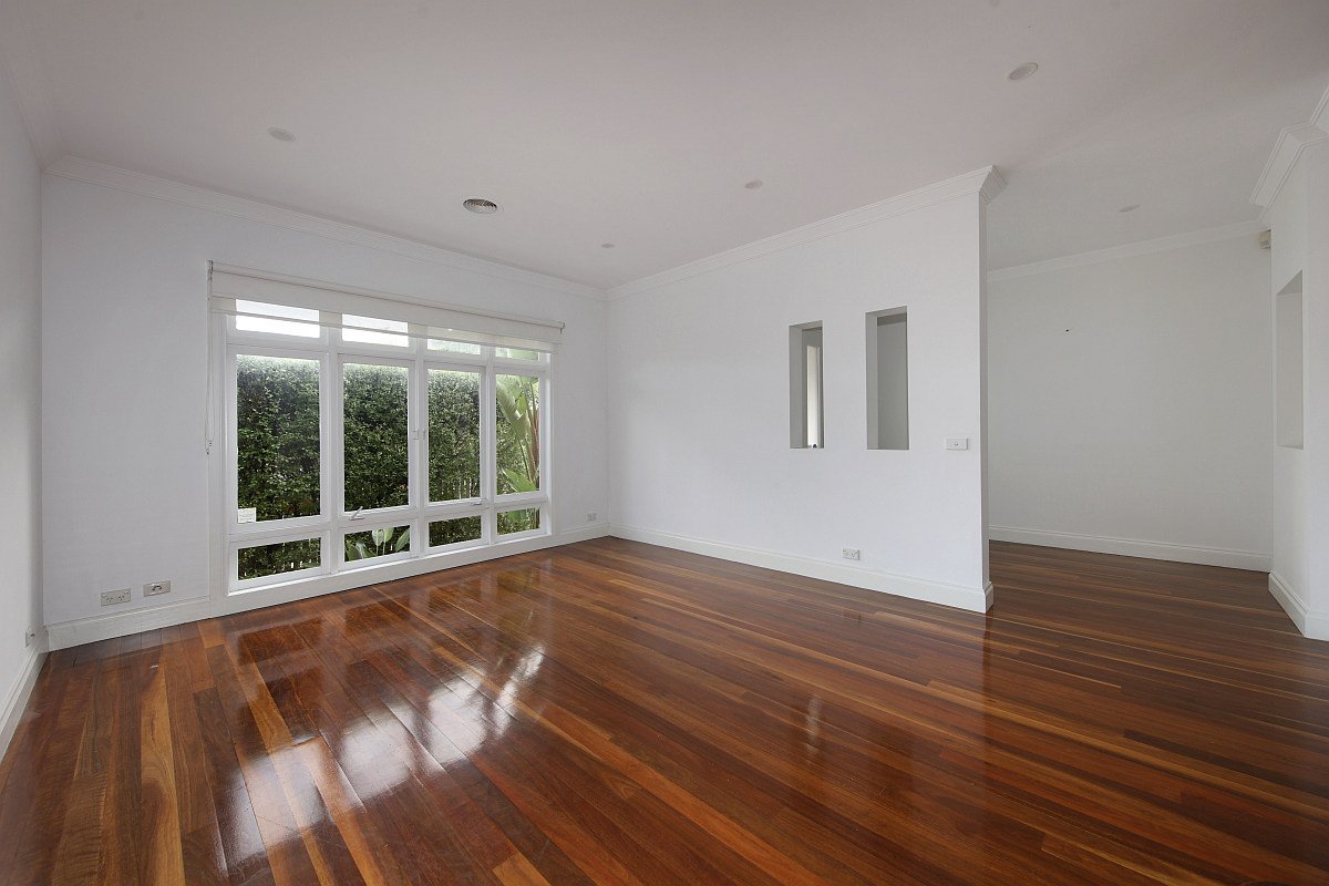 Gallery: 44 Thompson Street