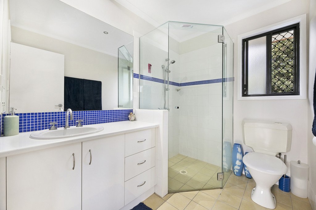 44 Tussock Crescent ELANORA 12