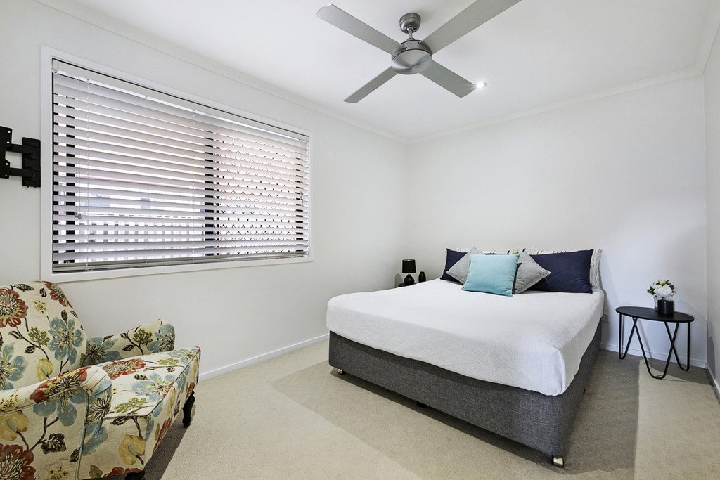 44 Tussock Crescent ELANORA 16