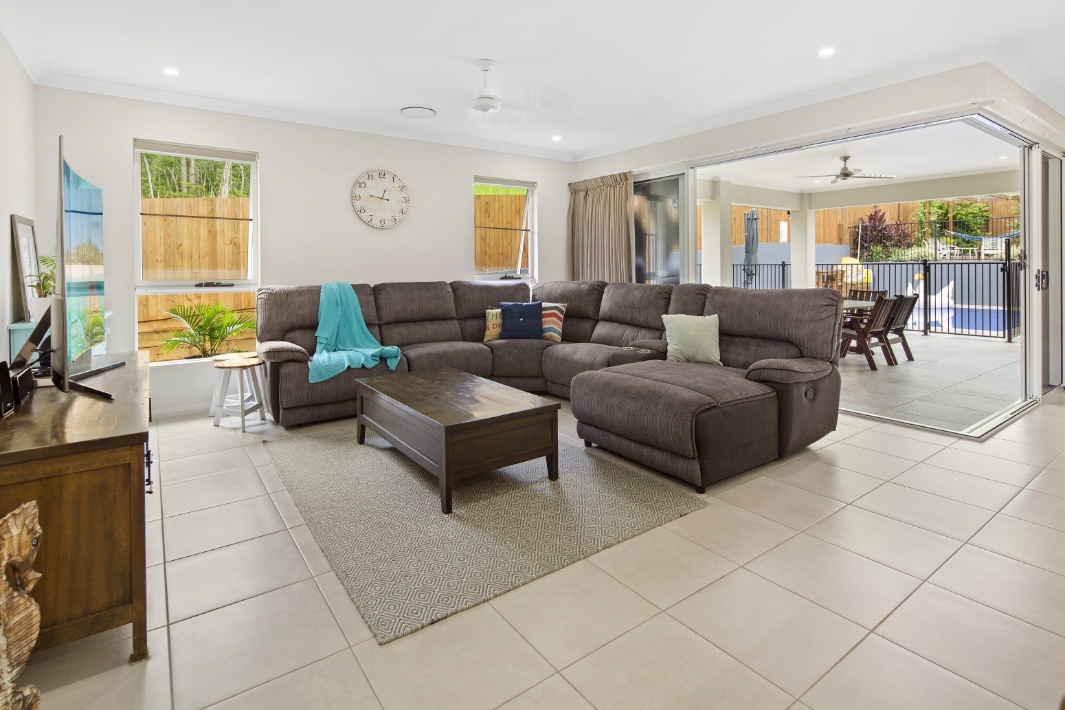 44 Twin Creek Court CANNONVALE 3