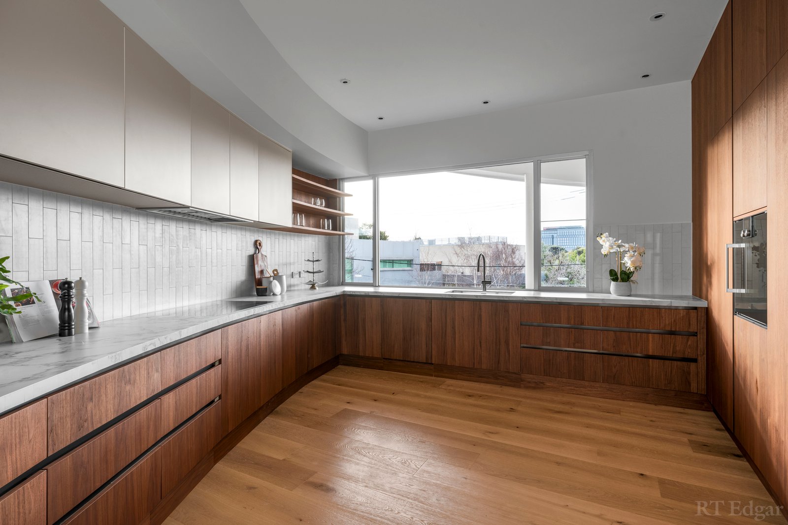 Real Estate and Property in 44 Verdant Avenue, Toorak, VIC