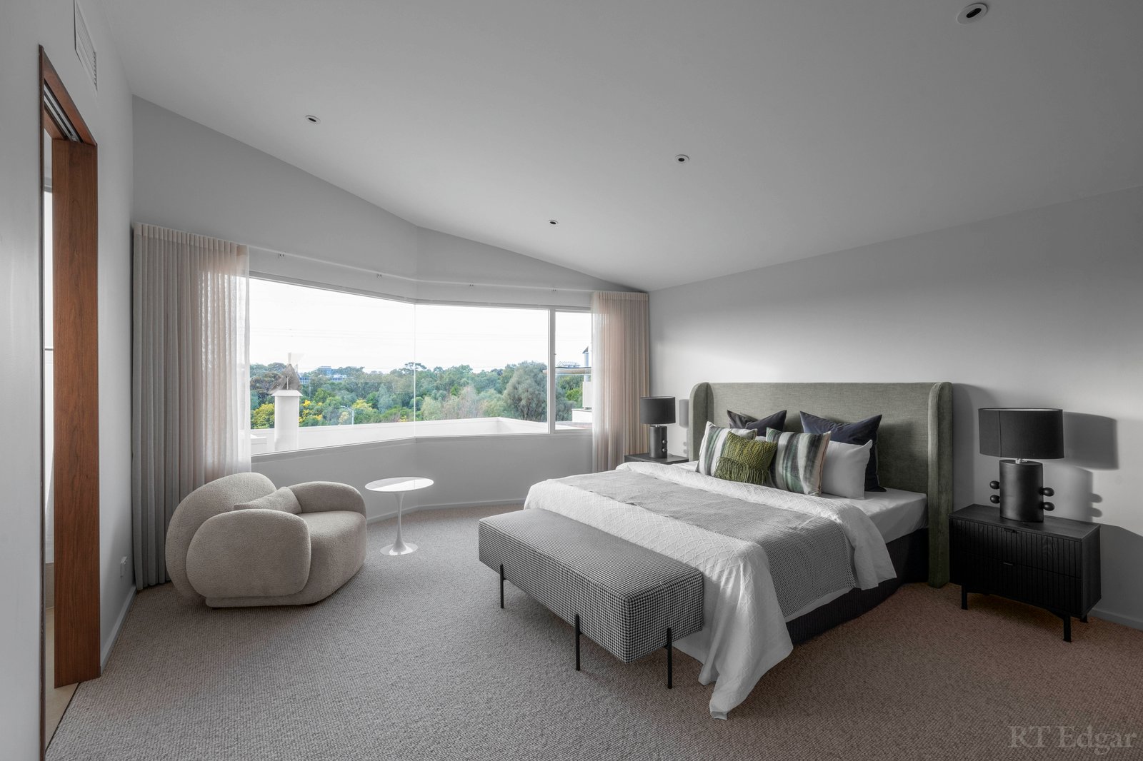 Real Estate and Property in 44 Verdant Avenue, Toorak, VIC