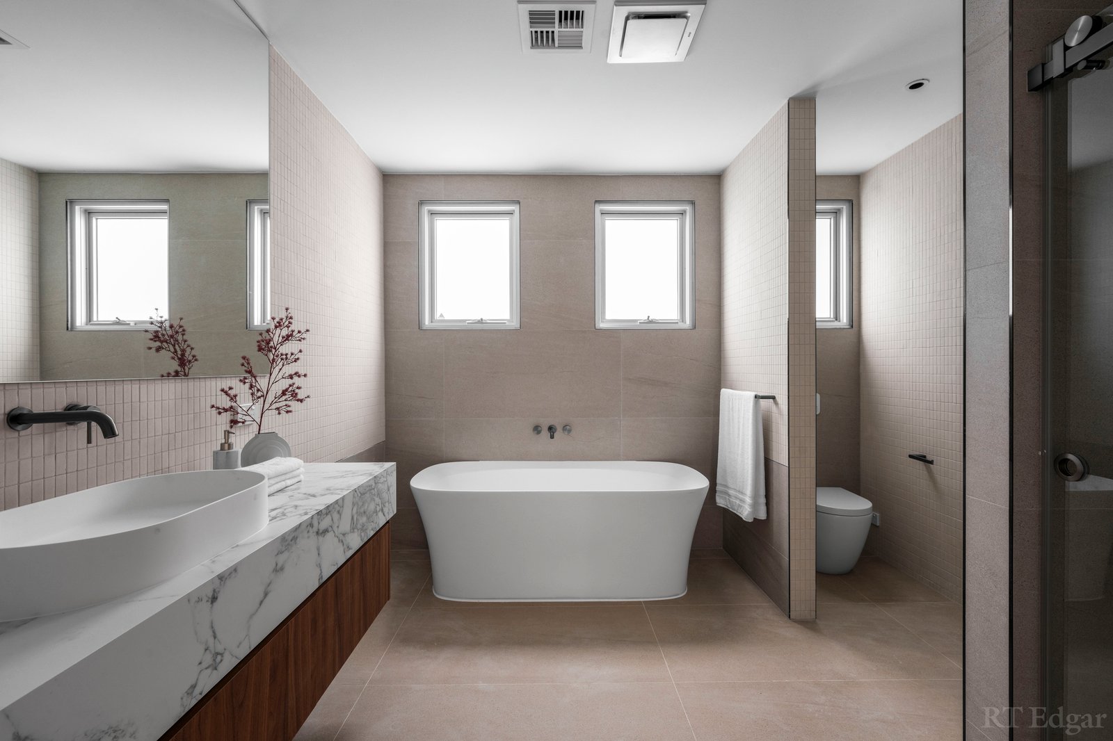 Real Estate and Property in 44 Verdant Avenue, Toorak, VIC