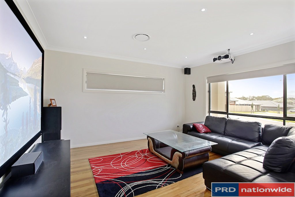 44 Vevi Street BARDIA 2
