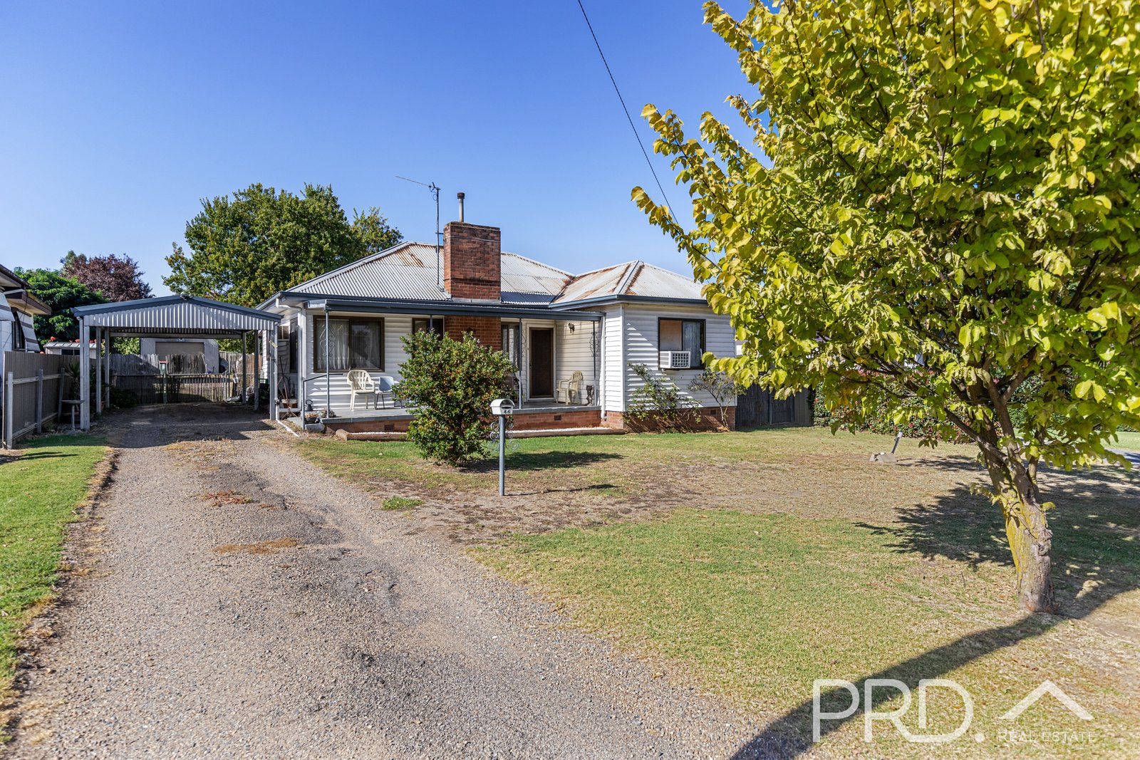44 Vyner Street TUMUT 2