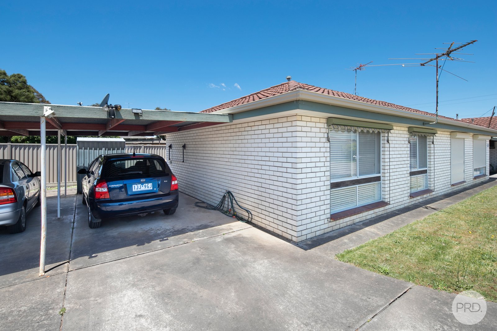 4/4 Warratta Avenue DELACOMBE 6