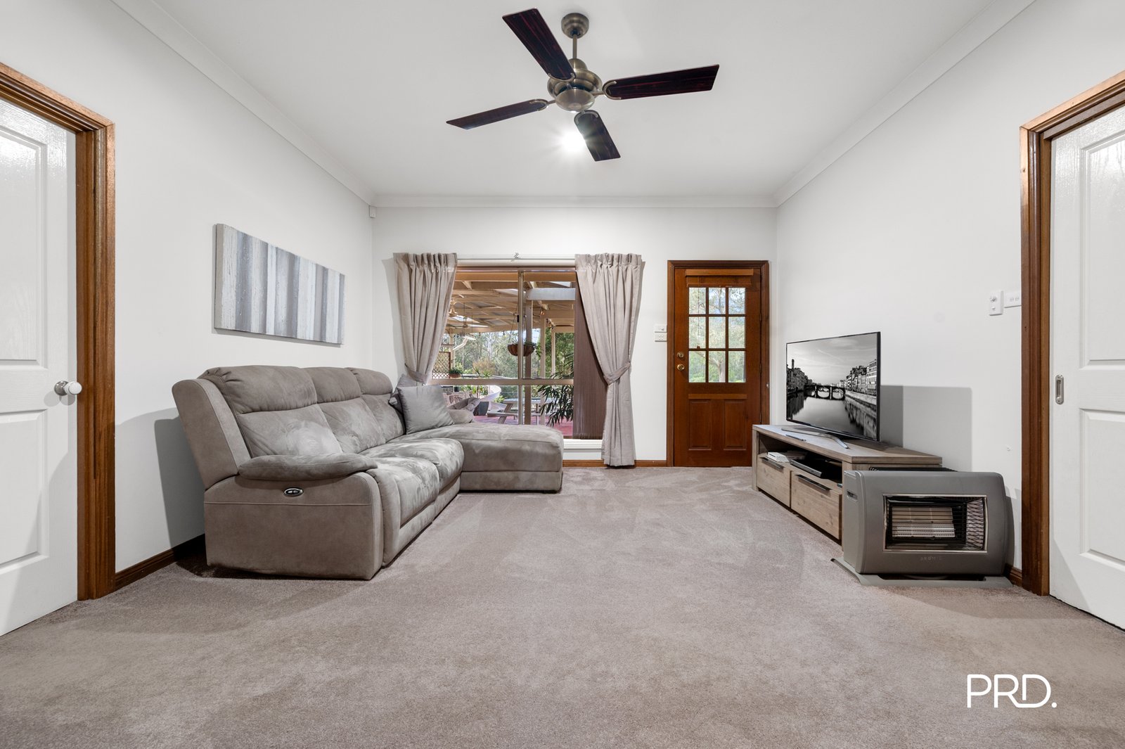 44 Waterhouse Drive SILVERDALE 2