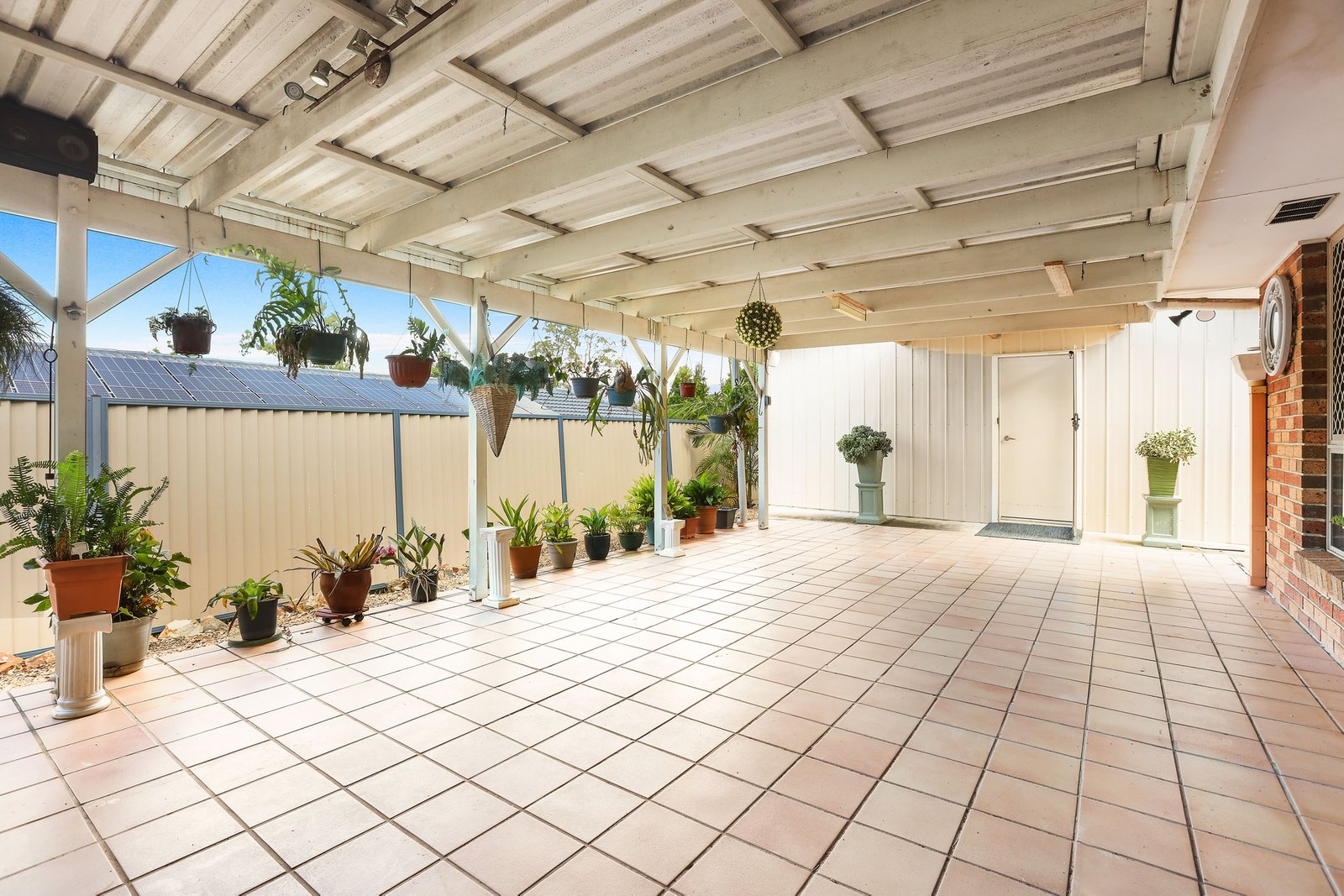 44 Watford Crescent MOLENDINAR 20