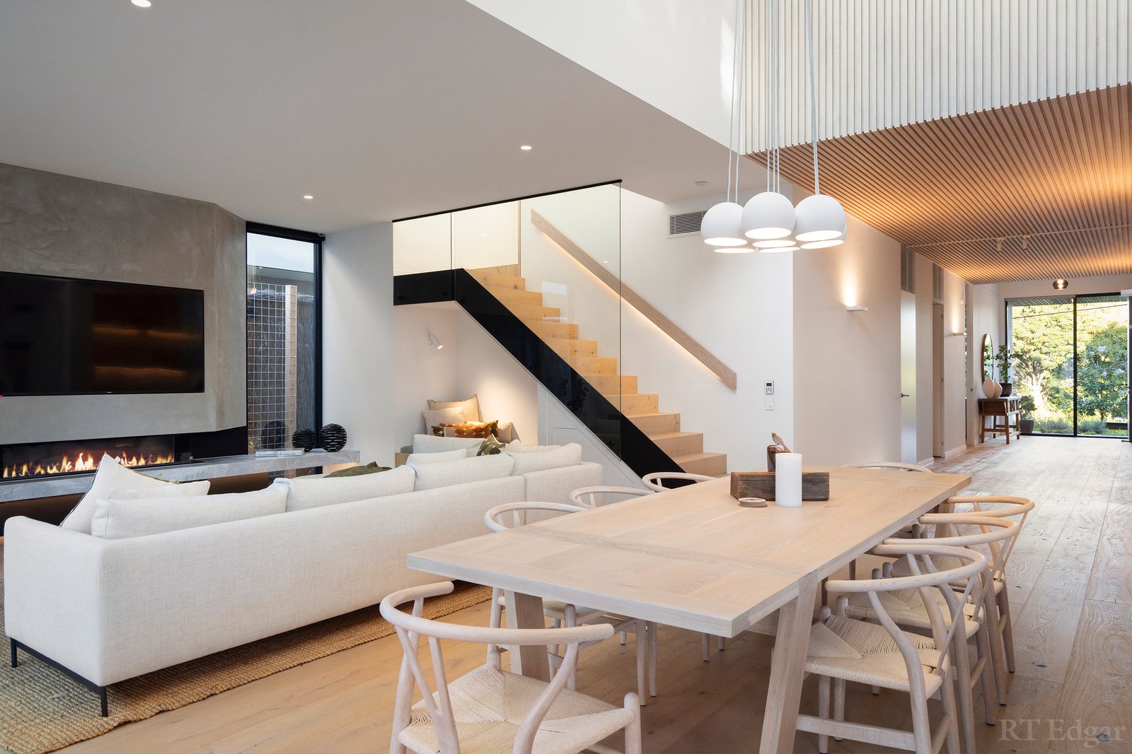 Real Estate and Property in 44 Wattle Grove, Portsea, VIC