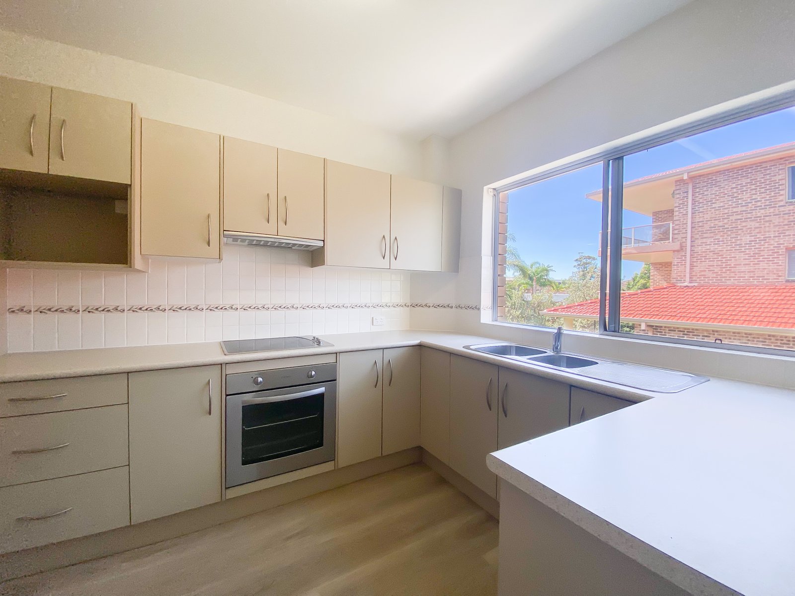 4/4 Weatherly Close NELSON BAY 6