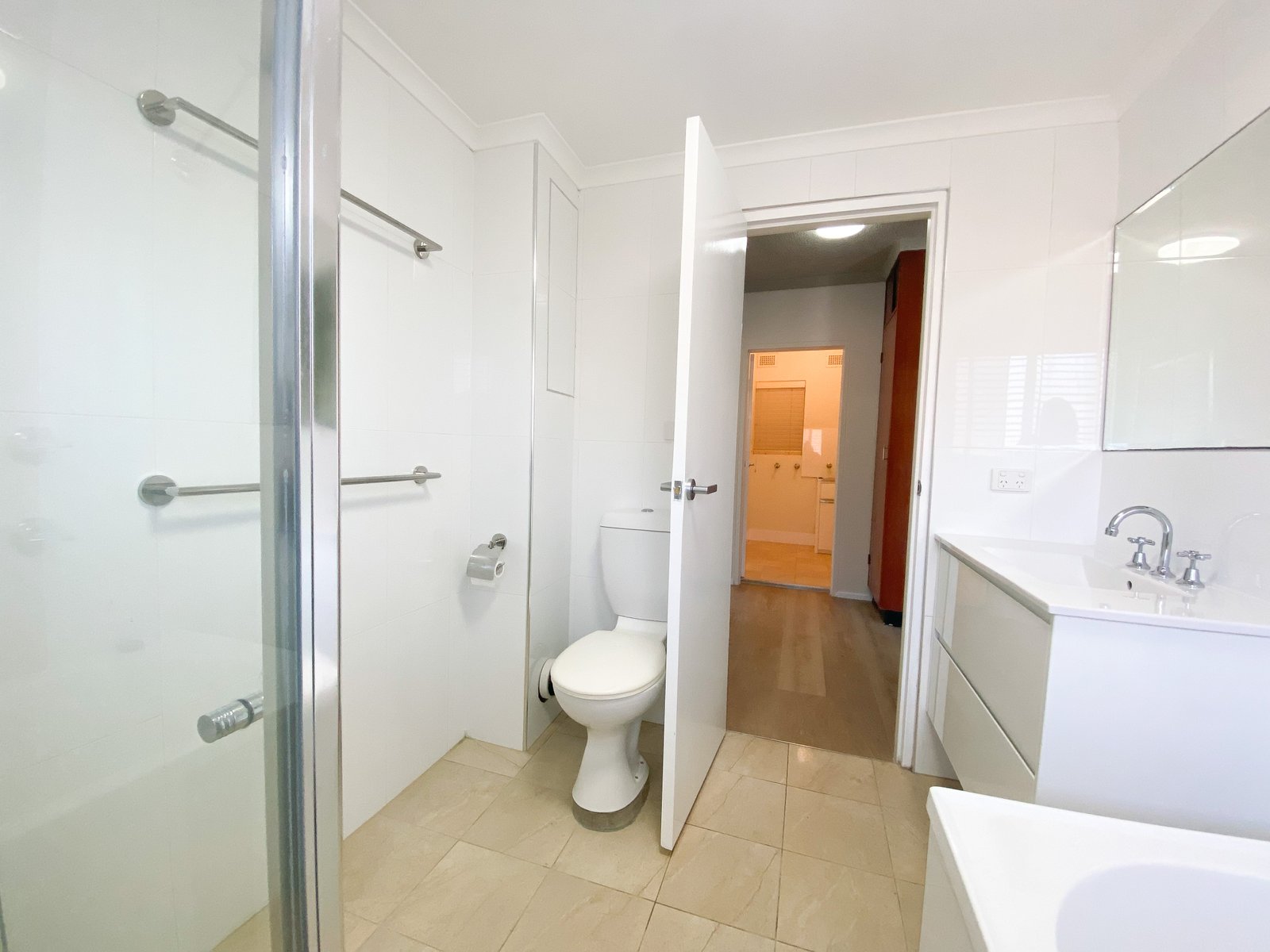 4/4 Weatherly Close NELSON BAY 13