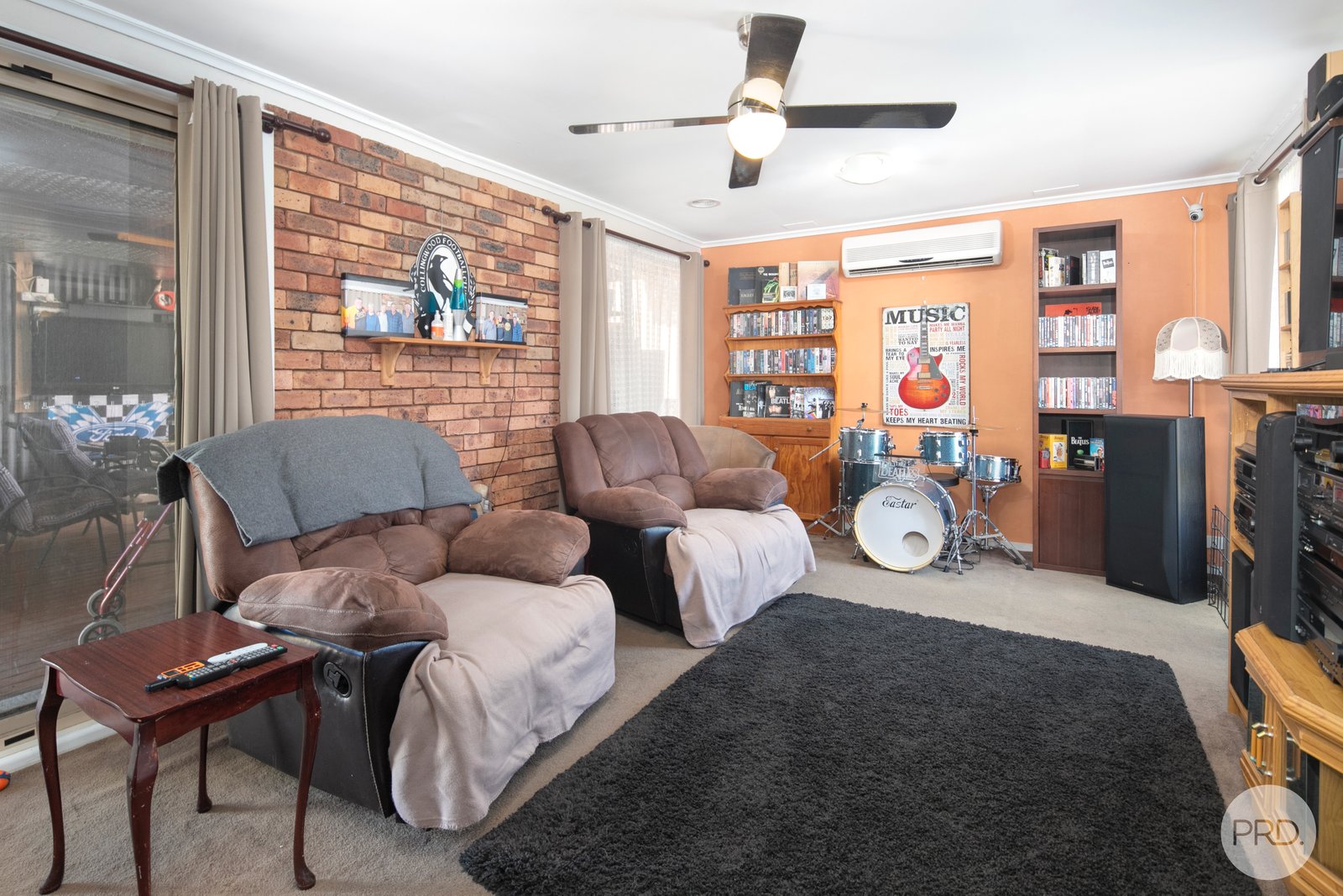 44 Willow Grove WENDOUREE 4
