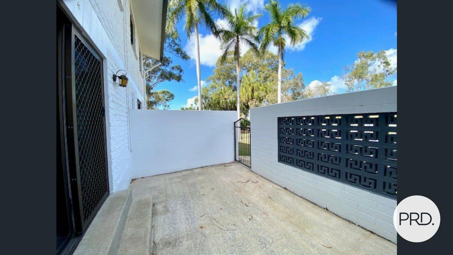 4/4 Wyndham Avenue BOYNE ISLAND 2