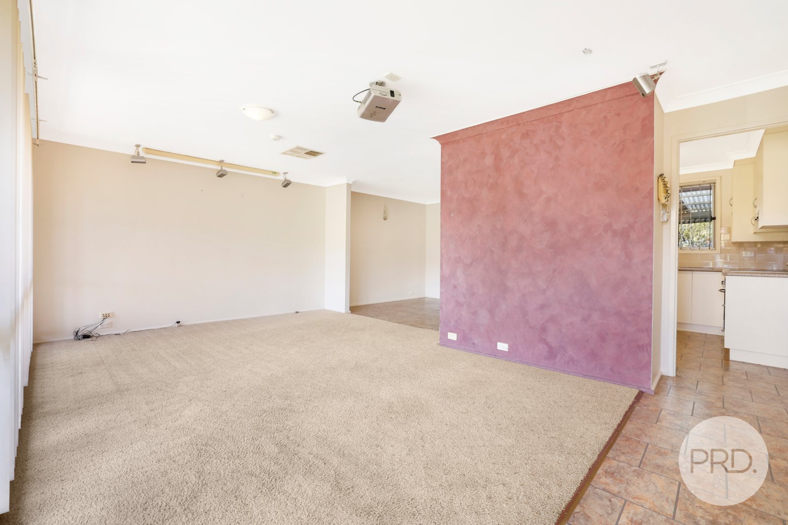 44 Yarmouth Parade TAMWORTH 3