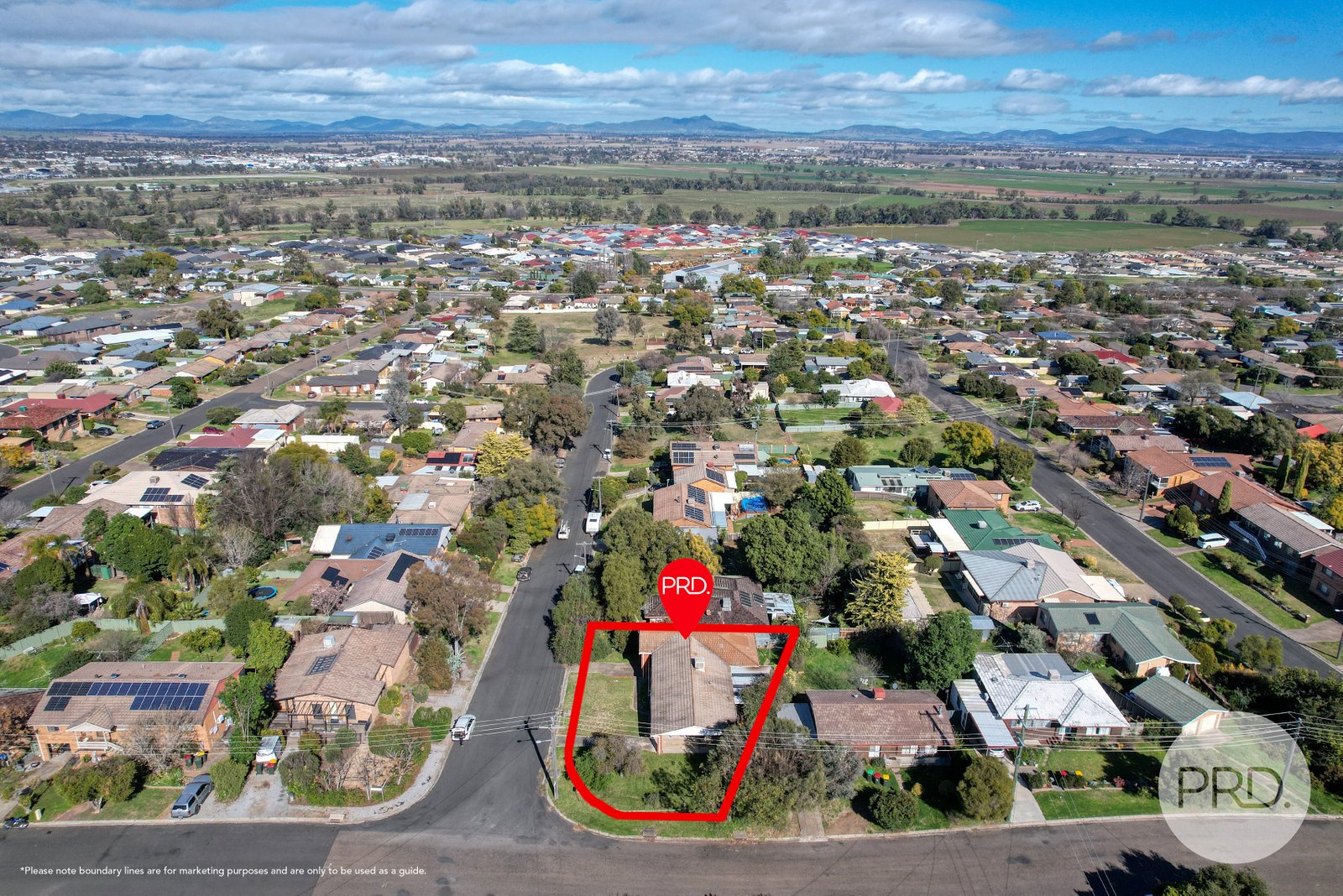 44 Yarmouth Parade TAMWORTH 24