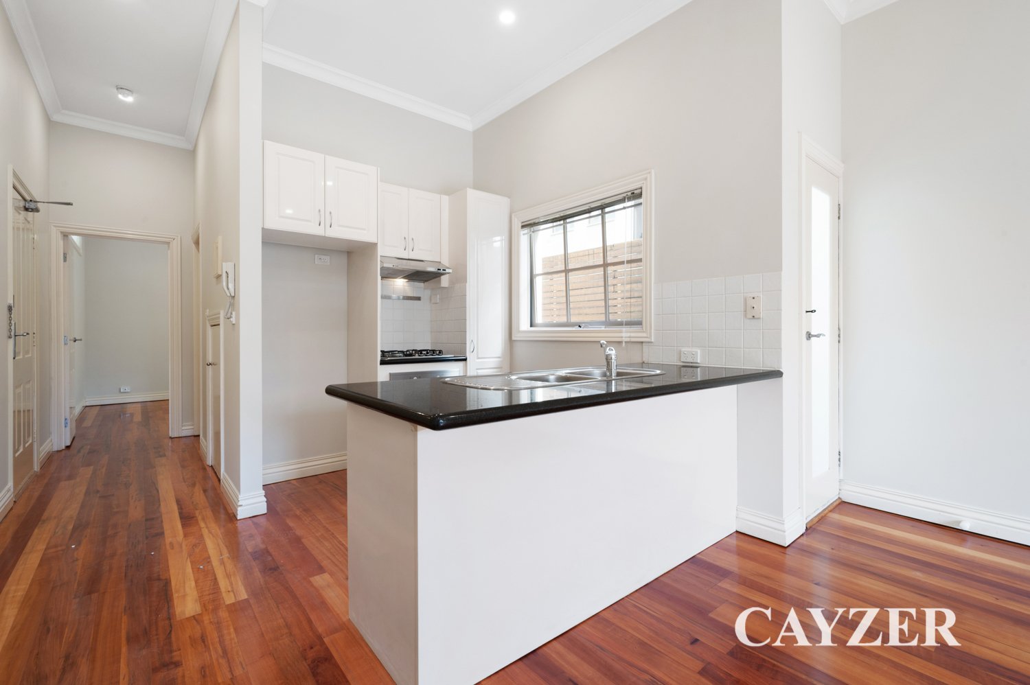 Gallery: 4/40 Charnwood Road