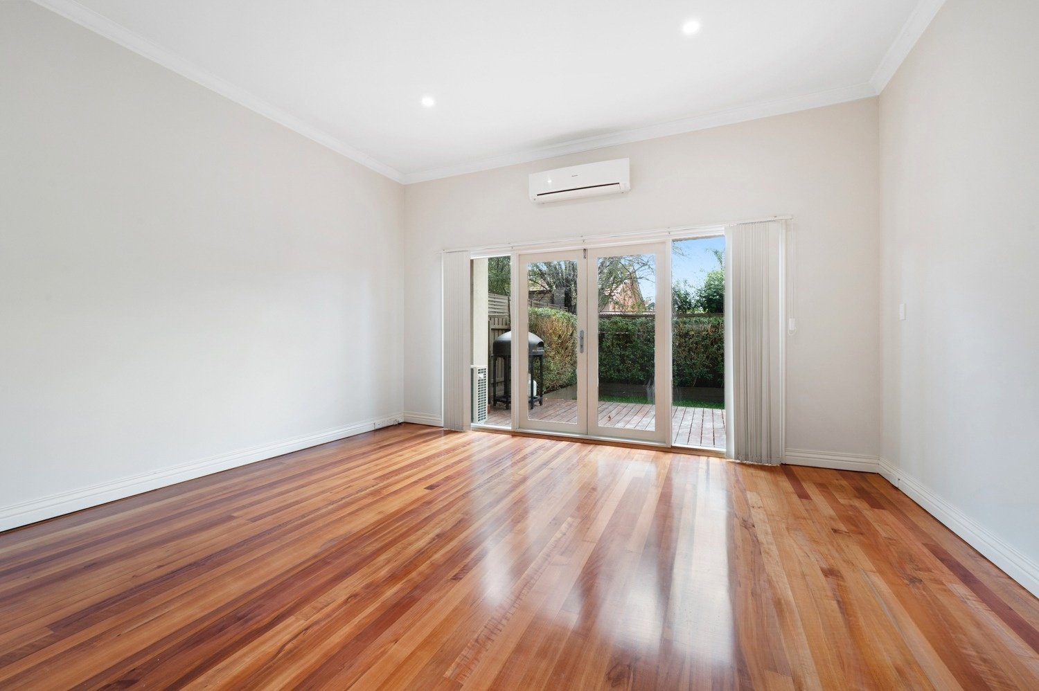 Gallery: 4/40 Charnwood Road