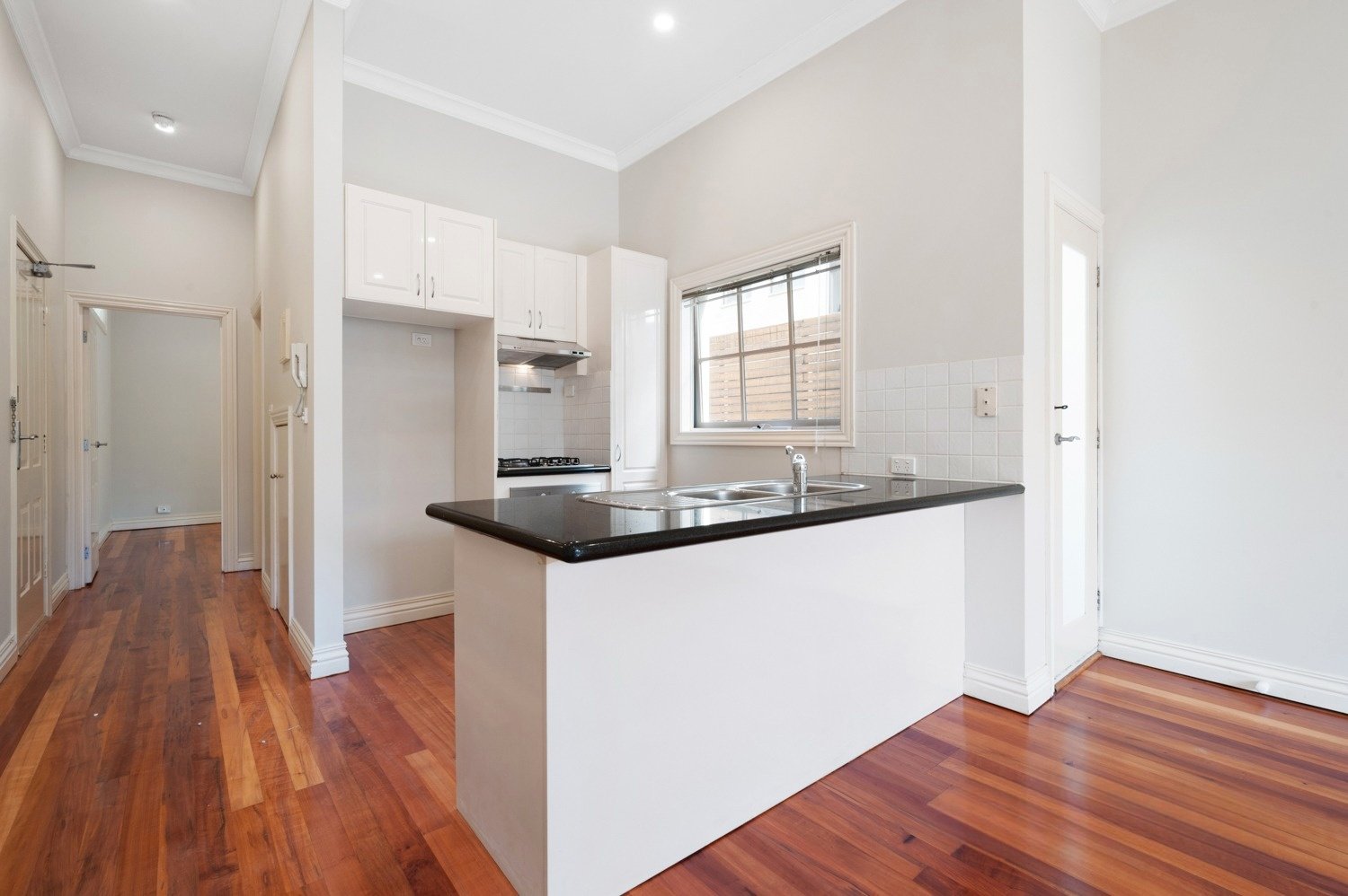 Gallery: 4/40 Charnwood Road